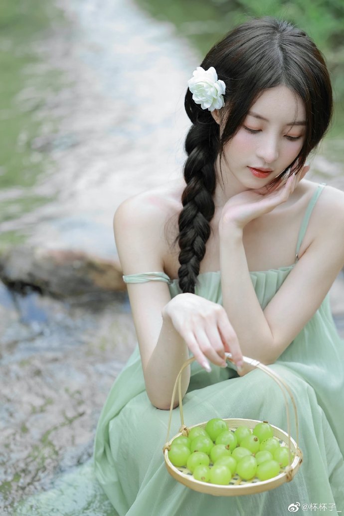 碎片时间也能画中画 · 科幻